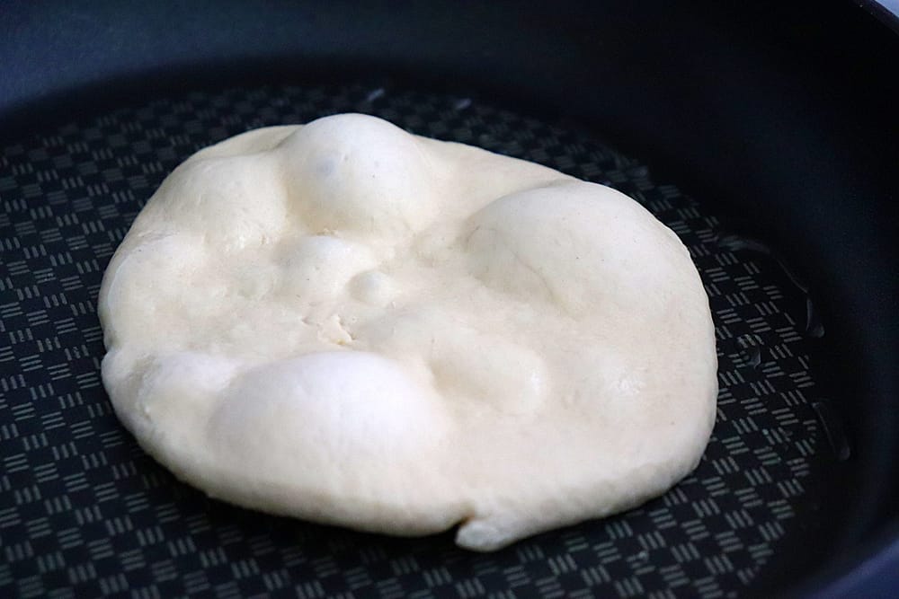 Bubbling dough