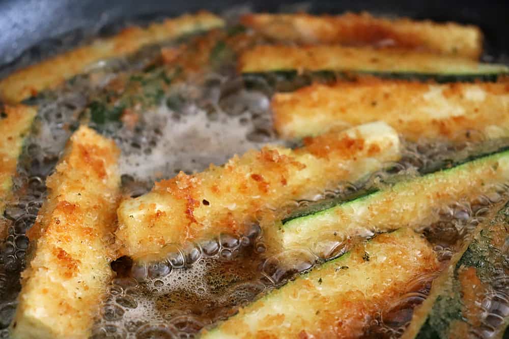 Crispy Fried Zucchini Recipe in oil