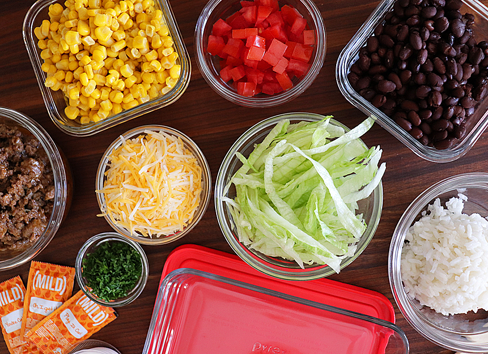Ingredients for Easy Taco Salad Meal Prep Bowls