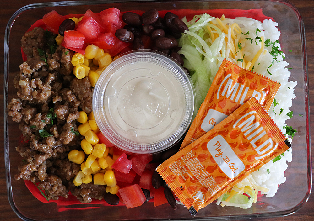 Overhead Easy Taco Salad Meal Prep Bowls