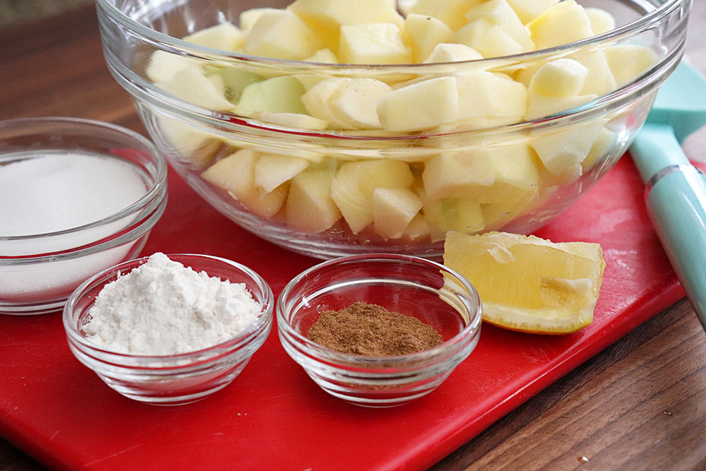 Apples with filling ingredients